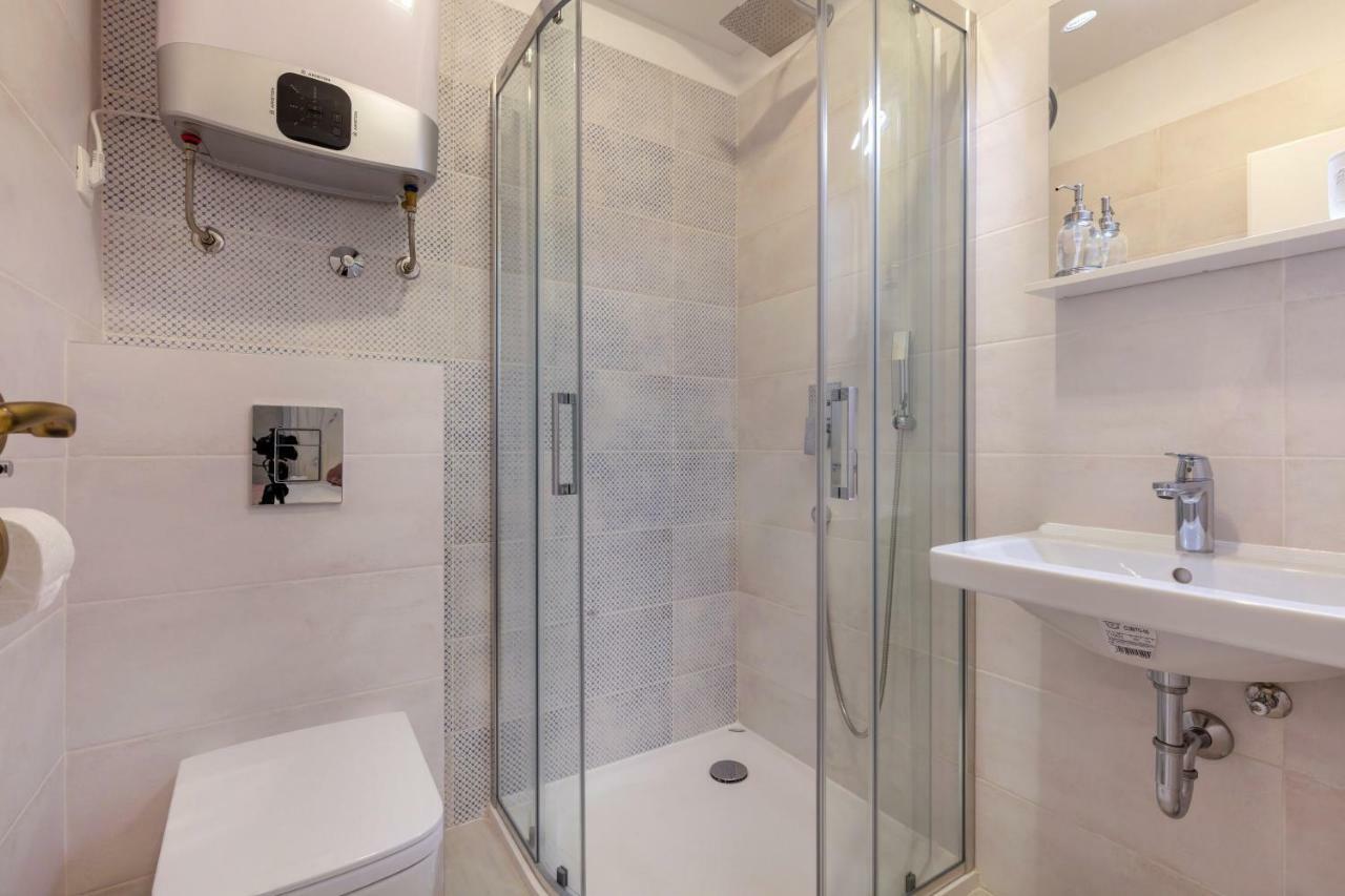 Studio Apartments Insula Split Zewnętrze zdjęcie