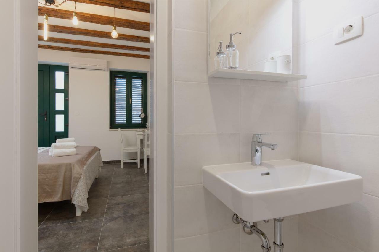 Studio Apartments Insula Split Zewnętrze zdjęcie